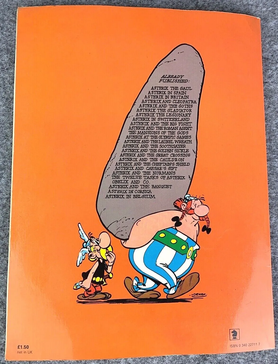 Asterix & the Cauldron - 1970s Hodder/Dargaud UK Edition Paperback Book Uderzo