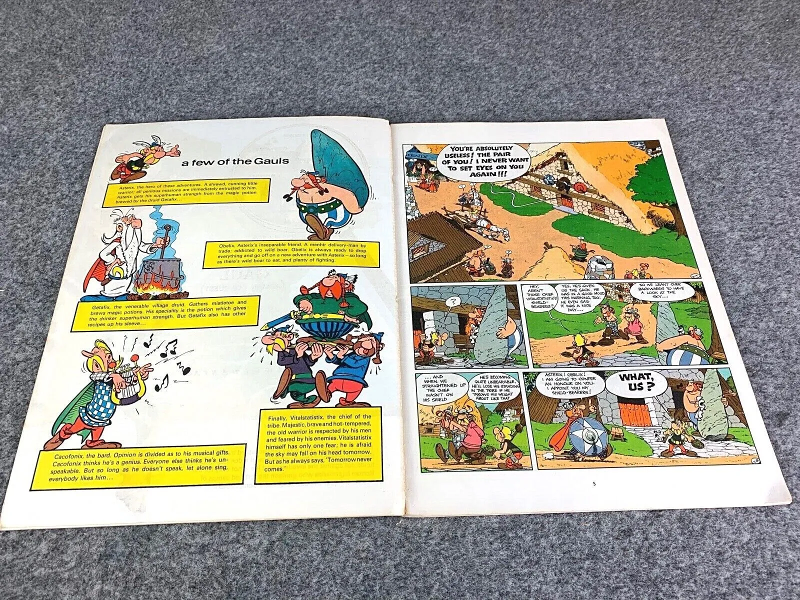 Asterix in Switzerland - 1970s Hodder/Dargaud UK Edition Paperback Book Uderzo