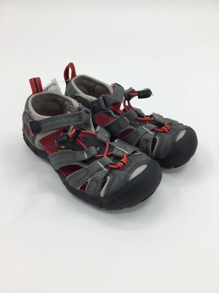 Keen Child Size 11 Gray Sandals/Flip Flops