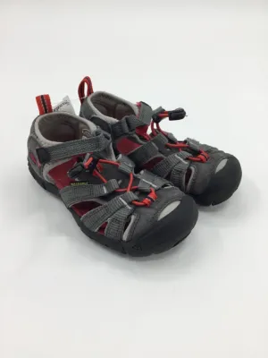 Keen Child Size 11 Gray Sandals/Flip Flops