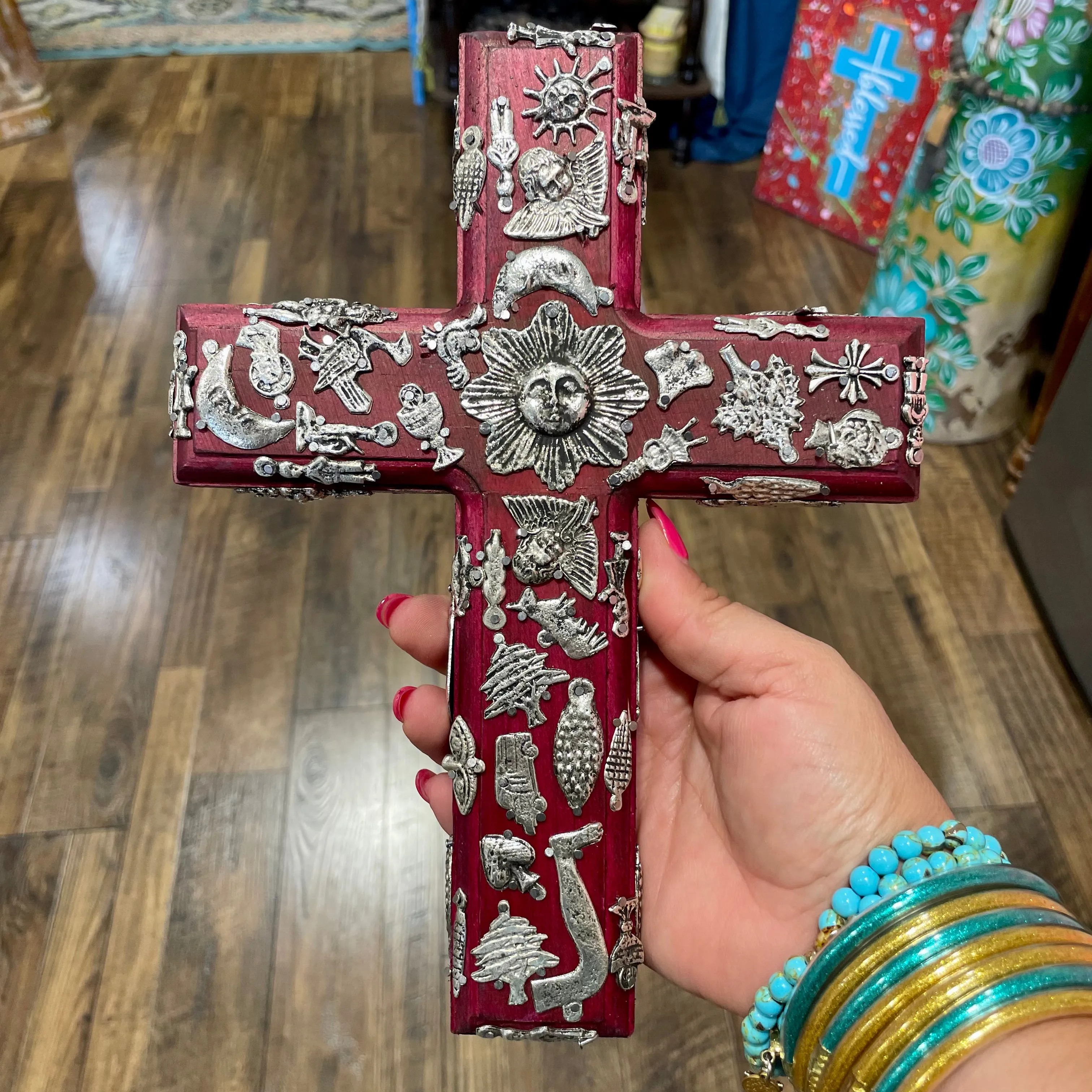 Milagros Large Cross