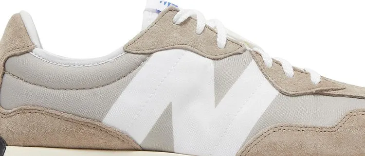 New Balance 327 sneakers, white/beige