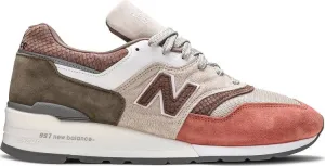 New Balance M997CSU 'Sunset' sneakers, tan
